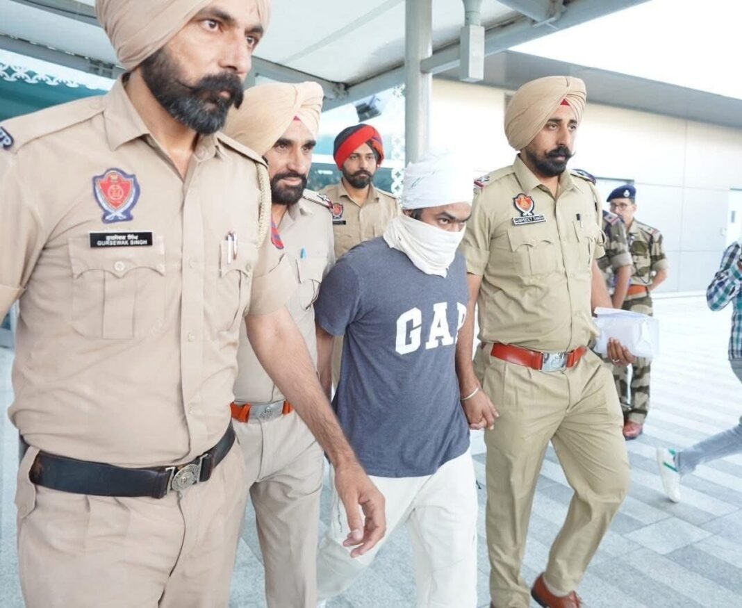 कमल भाभी हत्याकांड में बड़ा खुलासा मुख्य आरोपी गिरफ्तार कमल भाभी हत्याकांड में बड़ा खुलासा मुख्य आरोपी गिरफ्तार